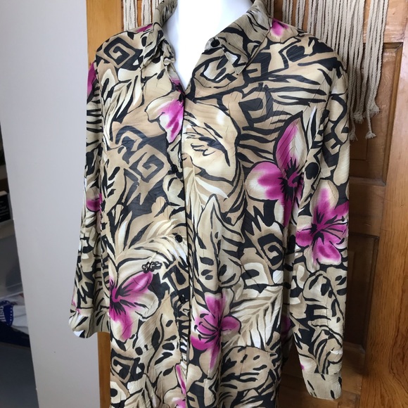 Vintage 90s Hibiscus Flower Loose Button Down - Picture 6 of 11